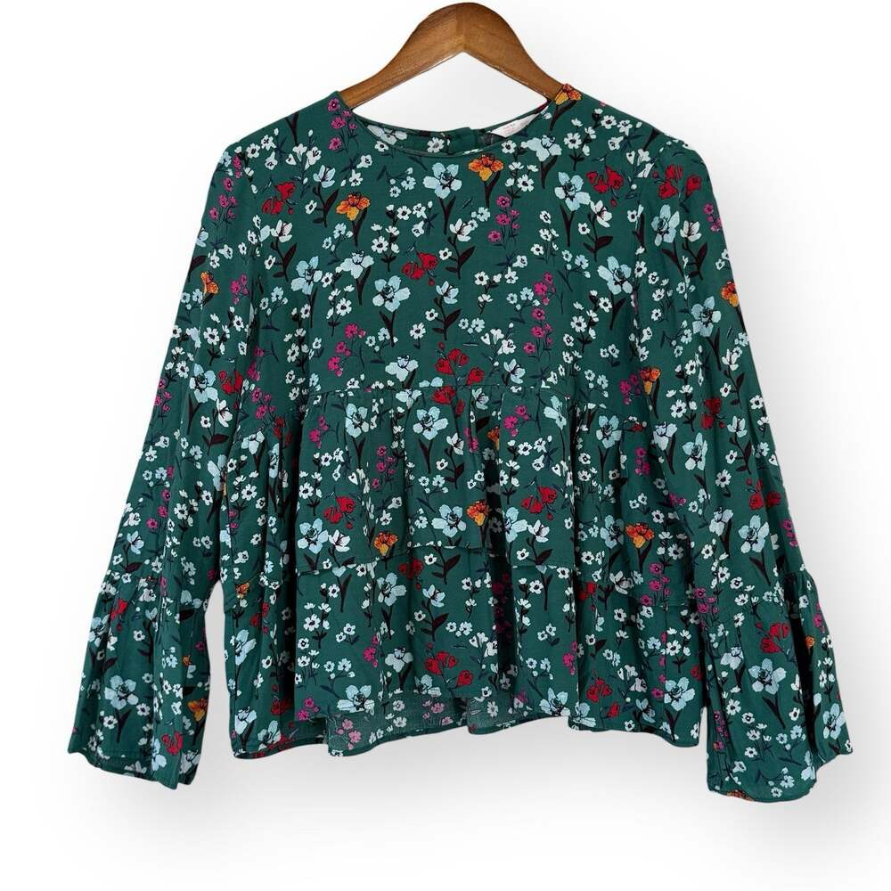 ZARA TRAFALUC Green Floral Peplum Blouse Size L Bell Sleeve Button Back Closure
